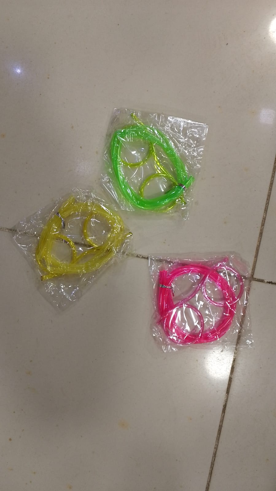 Funny Silly Straw Glasses for Kids and Adults - Creative Flexible Drinking Straw Eyeglasses Fun Party Accessory - HIGHLY RECOMMENDED