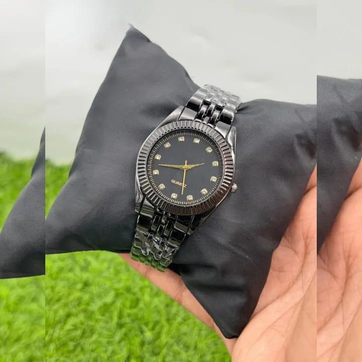 Men's Chain Strap Quartz Watch - GOLDEN & BLACK