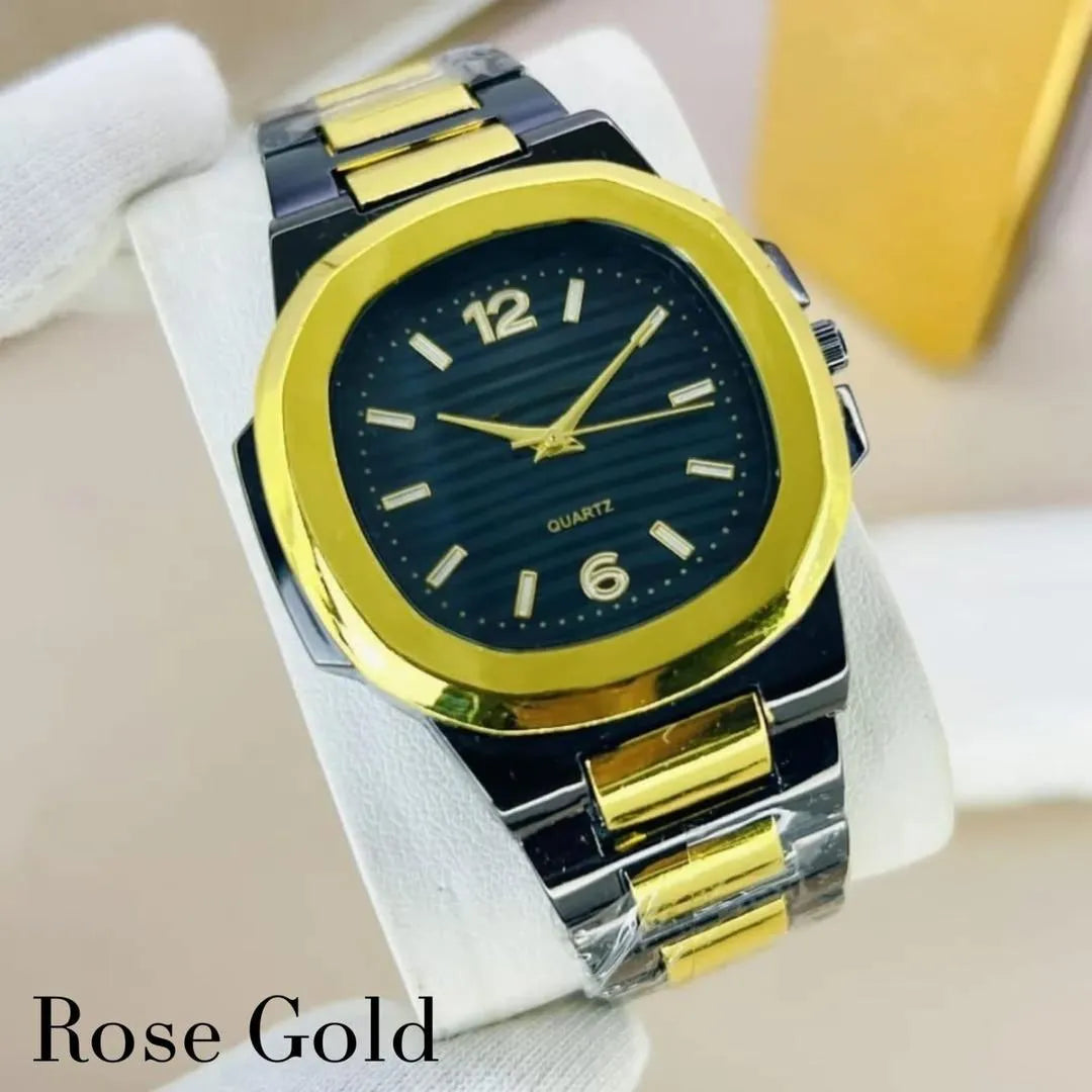 Classic Luxury Quartz Analog Watch for Men Boys Random Dial