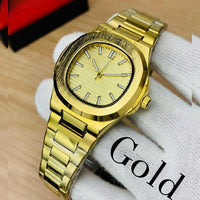 Classic Luxury Quartz Analog Watch for Men Boys Random Dial