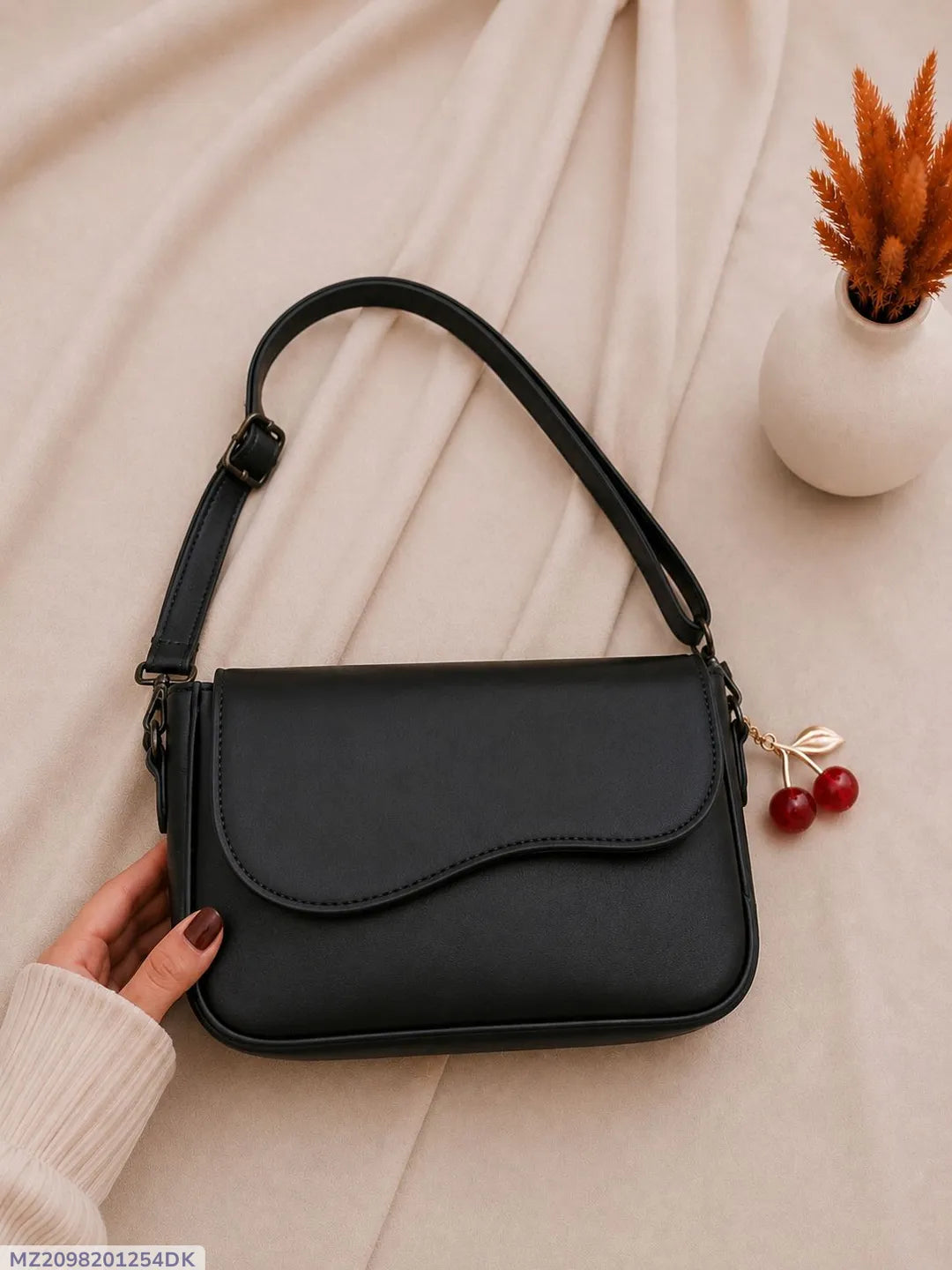 Girl's PU Leather Plain Shoulder Bag