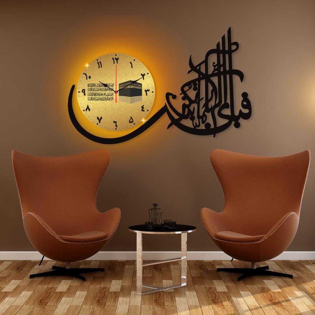 WALL CLOCK