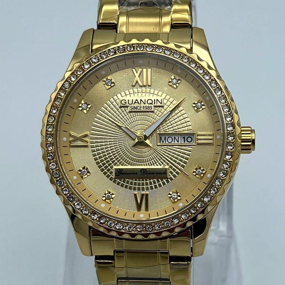 Gold Stainless Steel Watch for Men Daily Office & Formal Wear- standard size - ORIGINAL